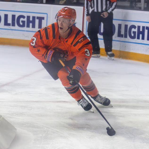 Knoxville Ice Bears' Tyler Williams in action